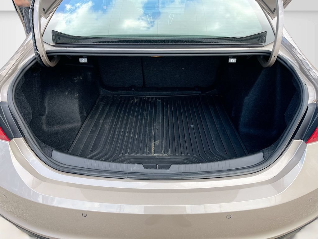 Used 2024 Chevrolet Malibu LS FWD image 23