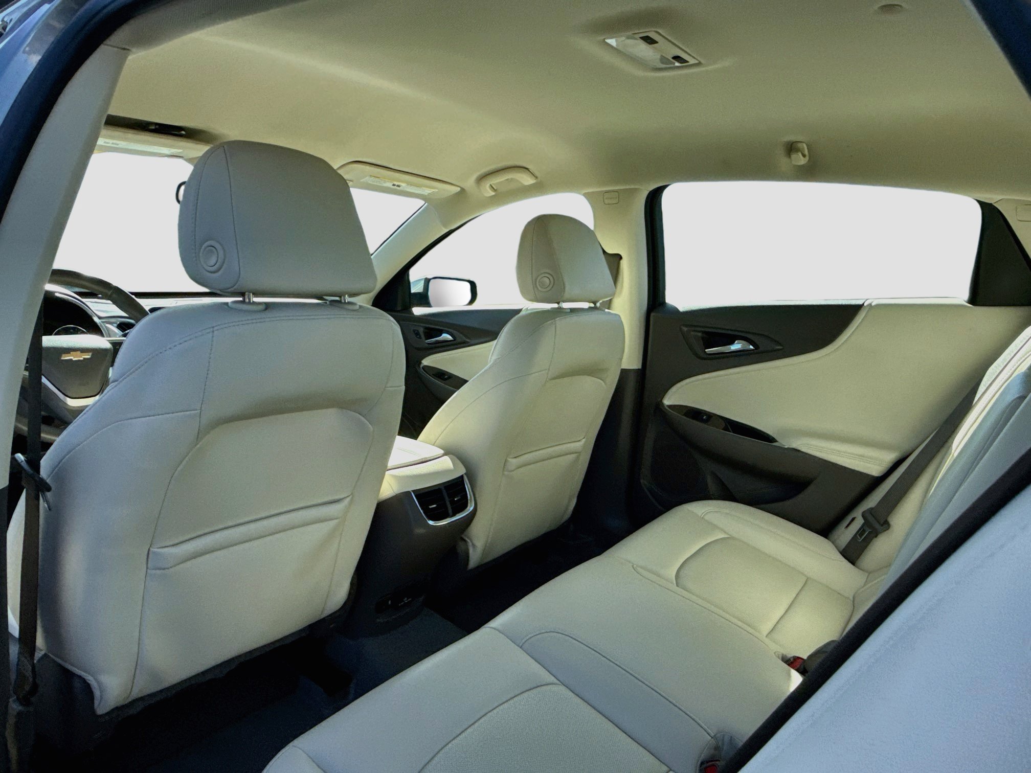 Used 2024 Chevrolet Malibu LT FWD image 18