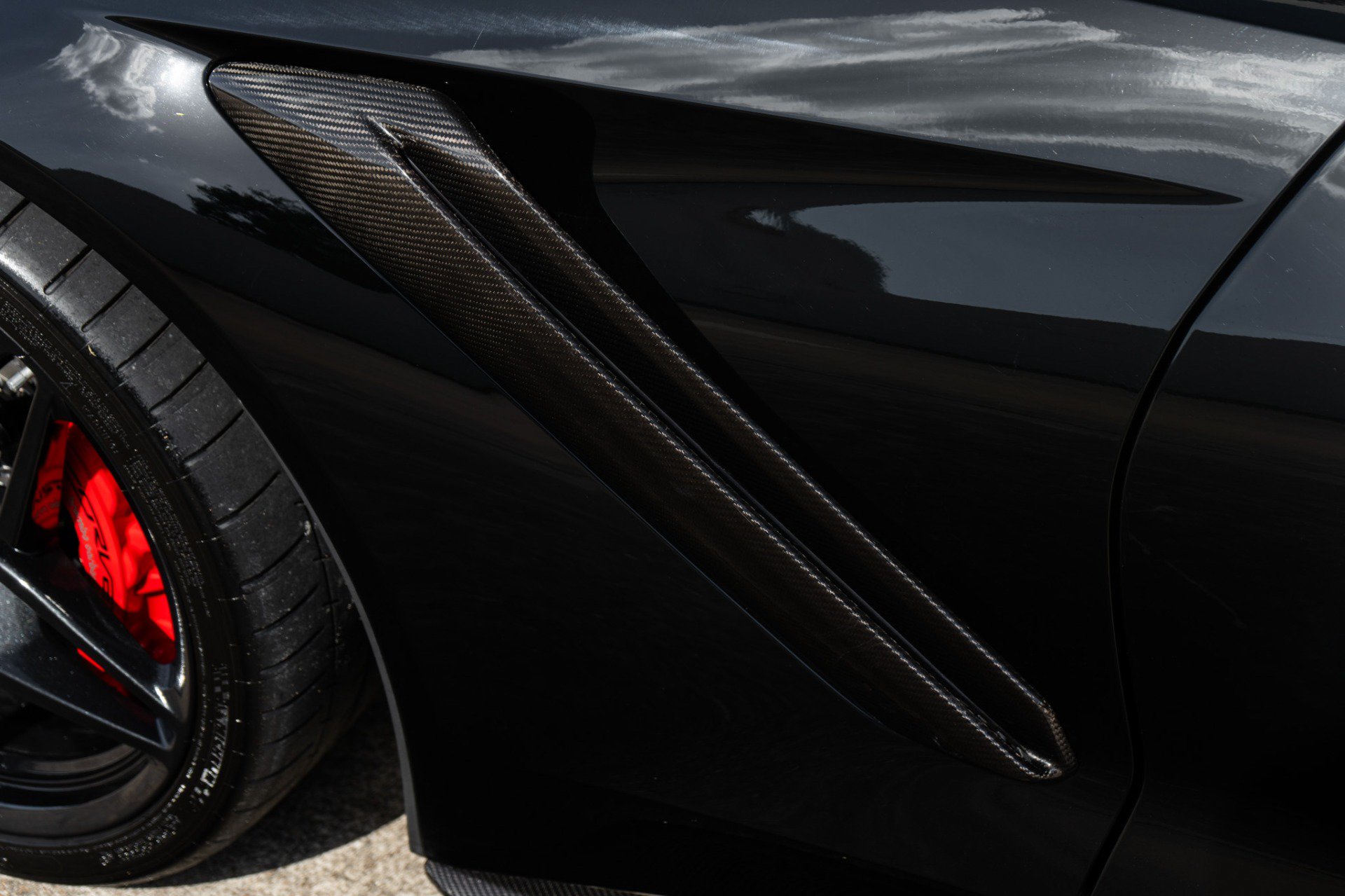 Used 2019 Chevrolet Corvette ZR1 RWD image 44