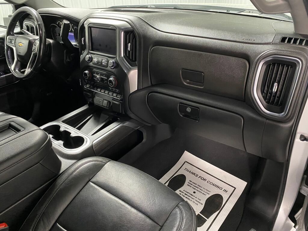Used 2019 Chevrolet Silverado 1500 LTZ w/ LTZ Plus Package image 3