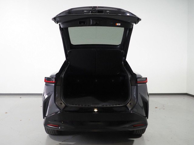 Used 2023 Lexus RZ 450e Premium w/ Technology Package AWD/4WD image 36