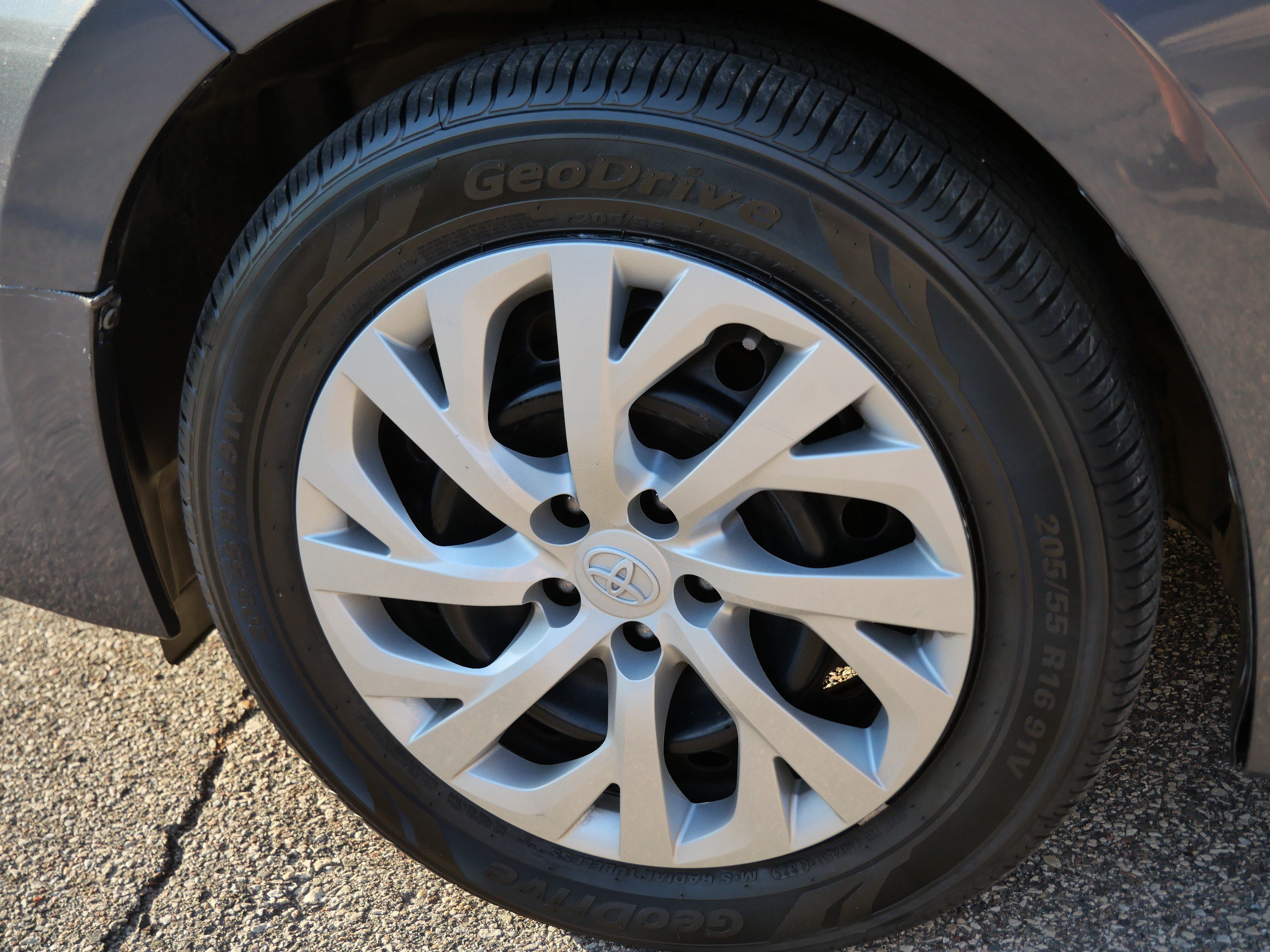 Certified 2019 Toyota Corolla LE FWD image 15