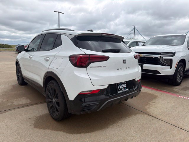 Used 2025 Buick Encore GX Sport Touring w/ Experience Buick Package FWD image 7
