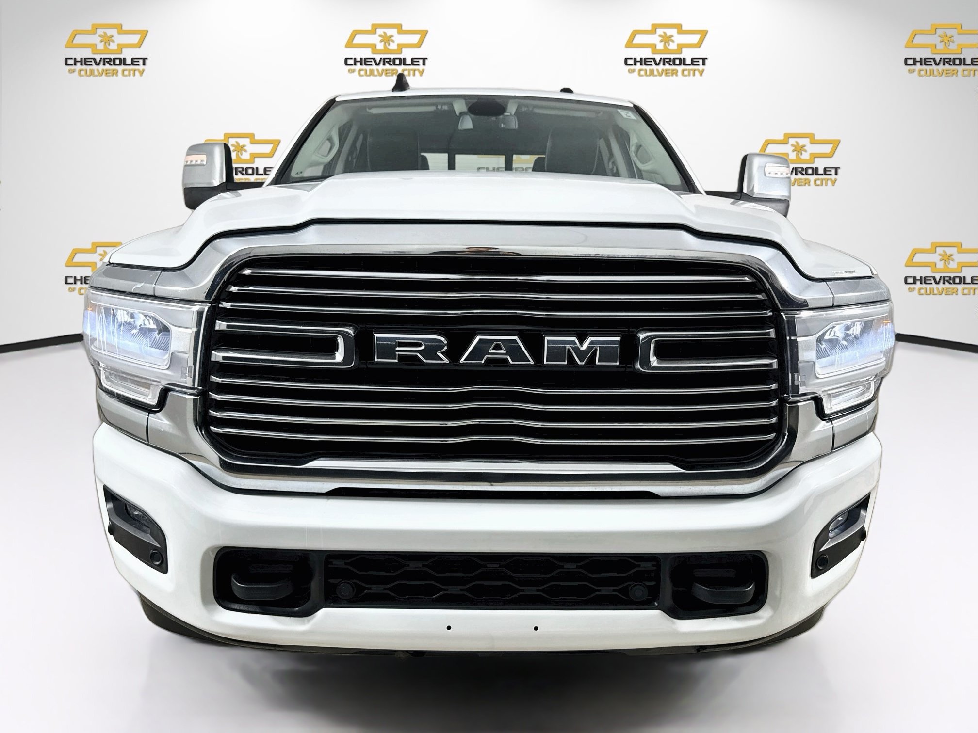 Used 2023 RAM 2500 Laramie AWD/4WD image 2