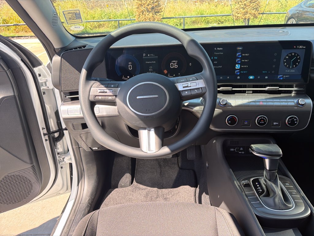 New 2027 Hyundai Kona SE FWD image 21