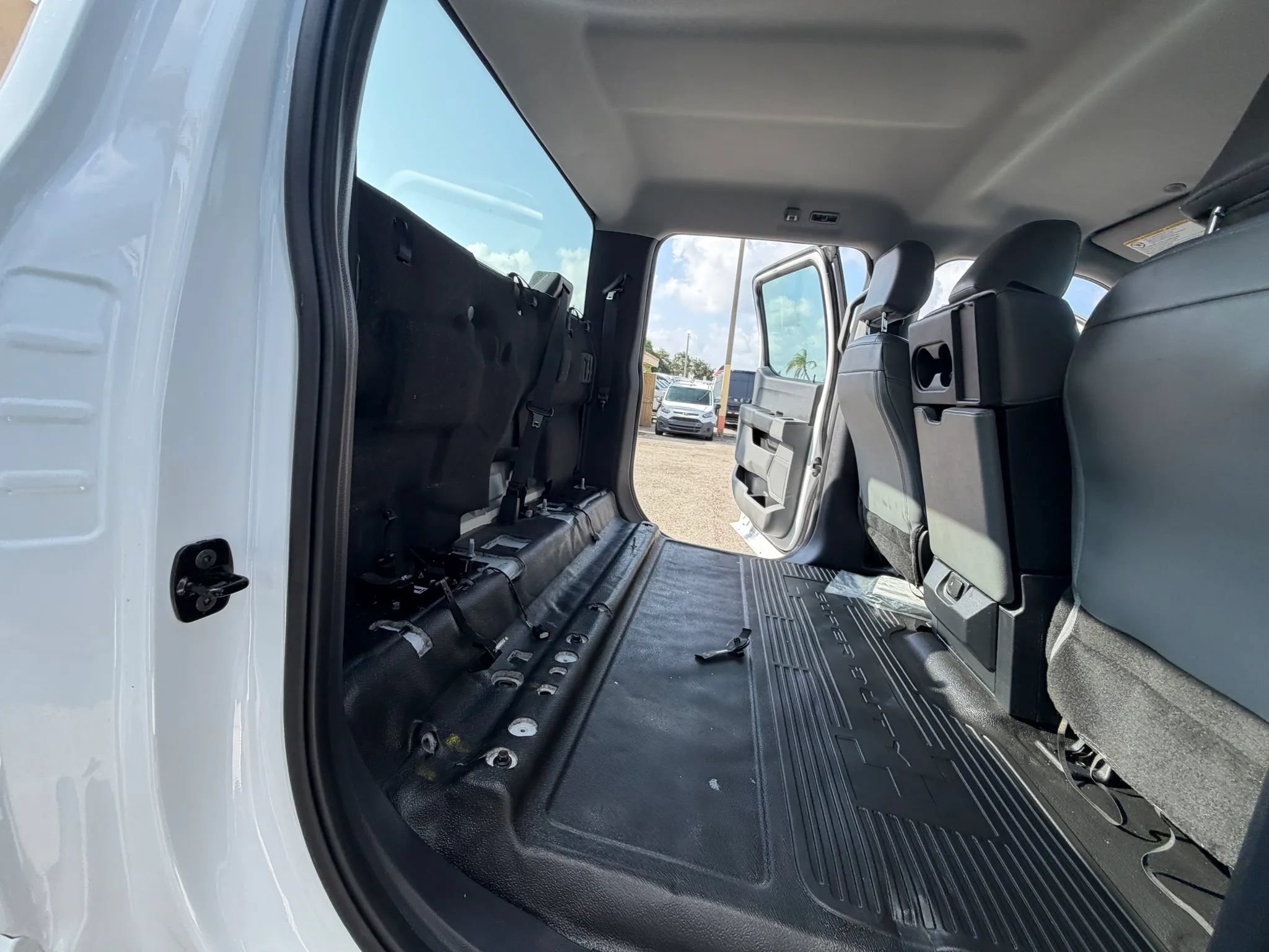 Used 2024 Ford F350 XL AWD/4WD image 16