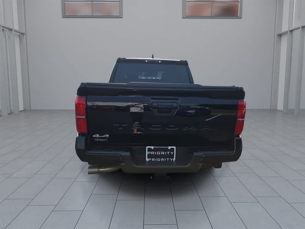 Used 2024 Toyota Tacoma SR5 AWD/4WD image 8