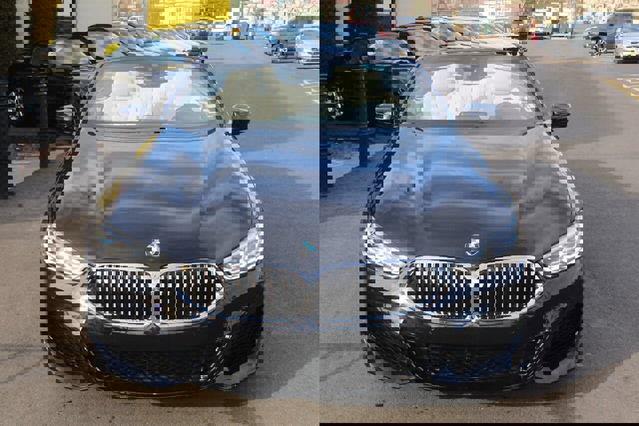 Used 2022 BMW 840i xDrive Convertible w/ Driving Assistance Package image 27