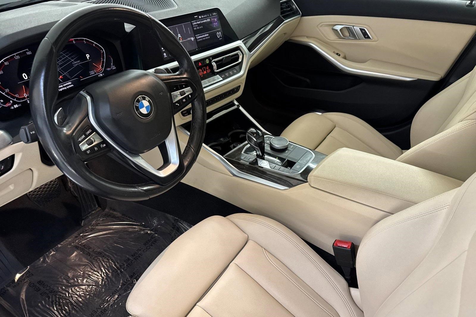 Used 2020 BMW 330i Sedan w/ Convenience Package RWD image 4