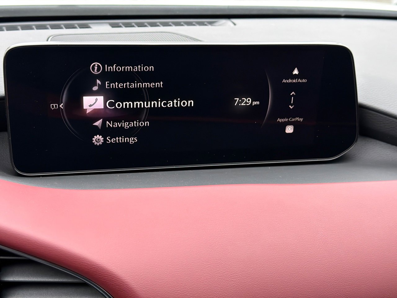 New 2026 MAZDA MAZDA3 Hatchback w/Premium Plus Pkg image 24