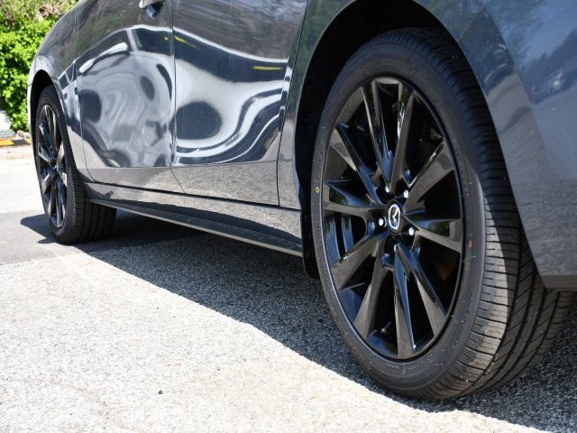 New 2026 MAZDA MAZDA3 Carbon image 9