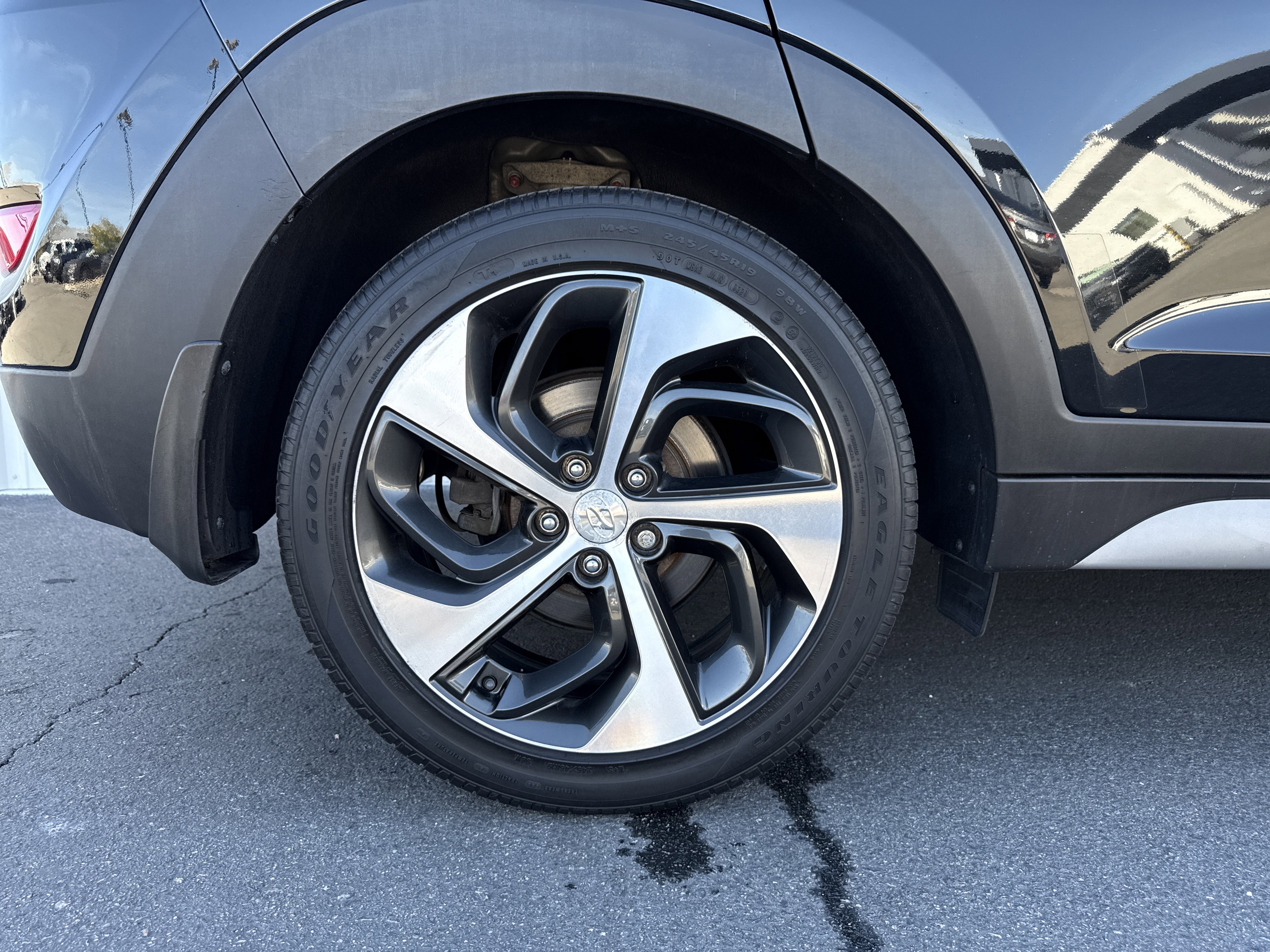 Used 2017 Hyundai Tucson Limited w/ Limited Ultimate Package 03 image 33