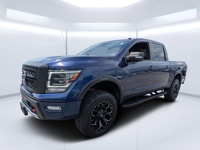 Used 2021 Nissan Titan PRO-4X w/ Pro-4x Convenience Package AWD/4WD image 7