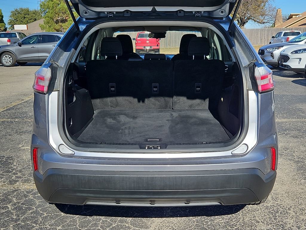 Used 2022 Ford Edge SE image 15