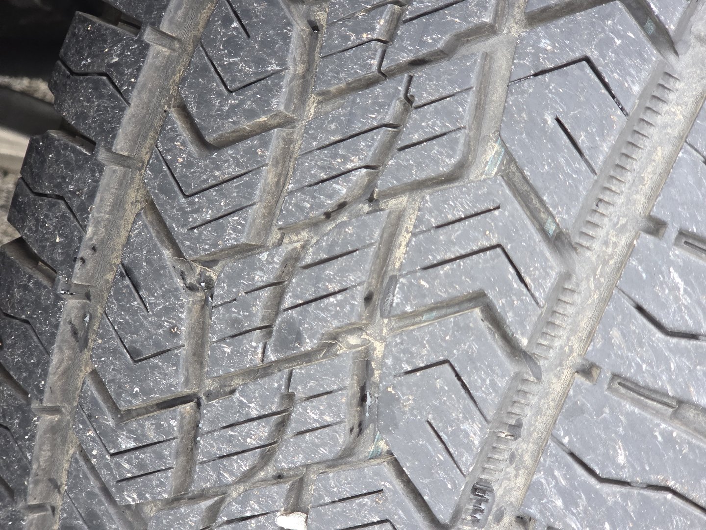 Used 2025 Honda Pilot TrailSport image 11