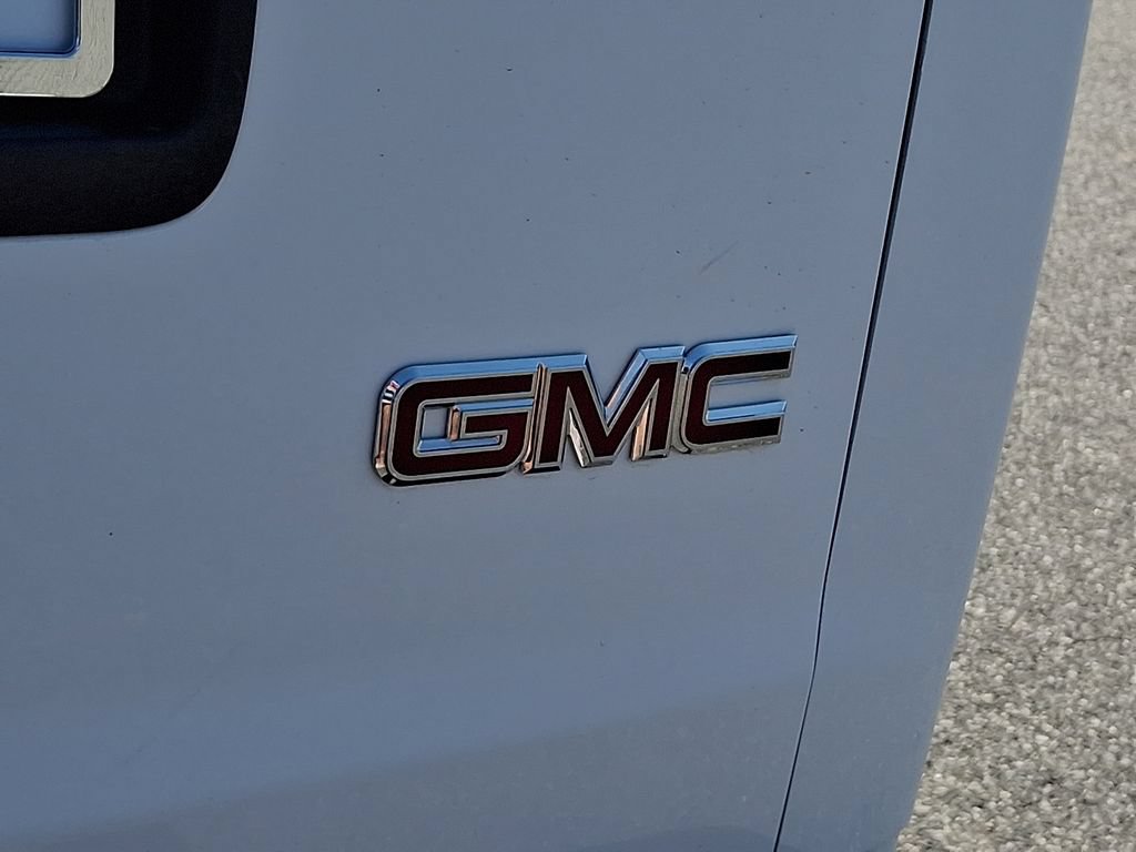 Used 2025 GMC Savana 2500 w/ Driver Convenience Package RWD image 28
