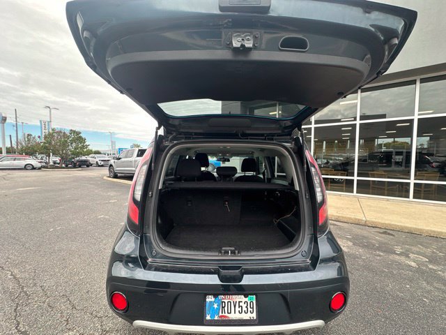 Used 2017 Kia Soul + FWD image 26