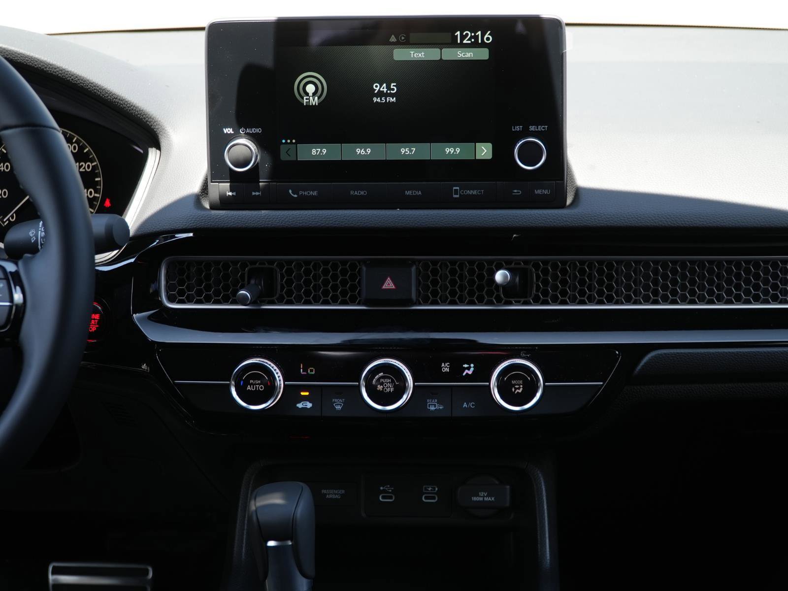 Used 2025 Honda Civic Sport image 24