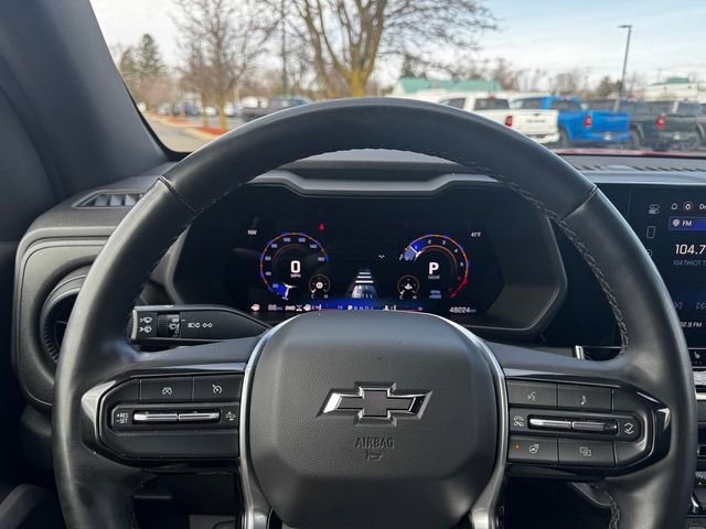 Used 2025 Chevrolet Colorado Trail Boss AWD/4WD image 22