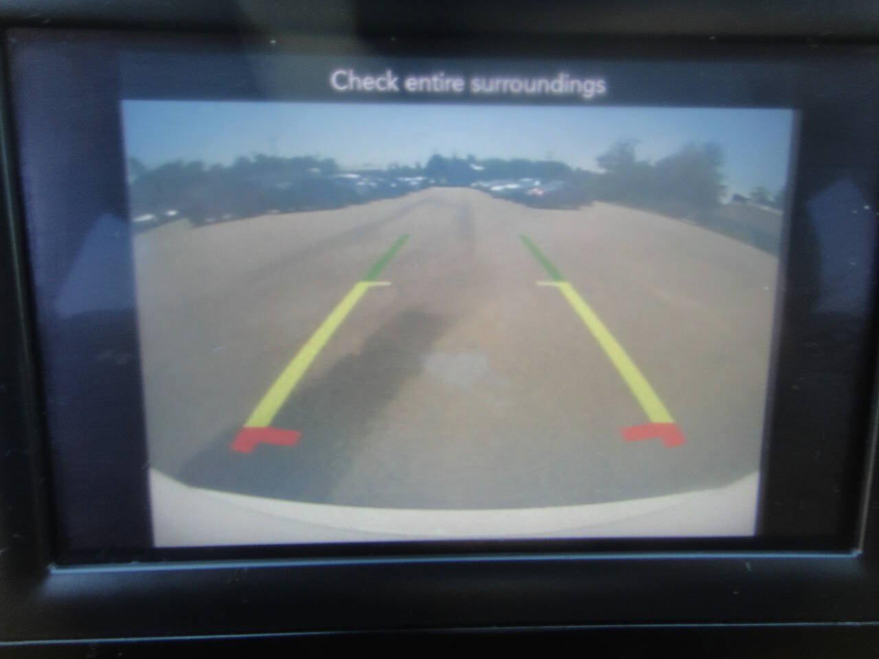 Used 2020 Chrysler Pacifica Touring-L FWD image 8
