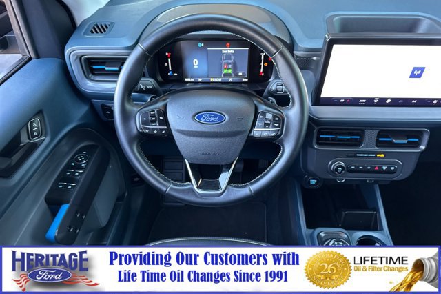 Used 2025 Ford Maverick Lobo AWD/4WD image 14