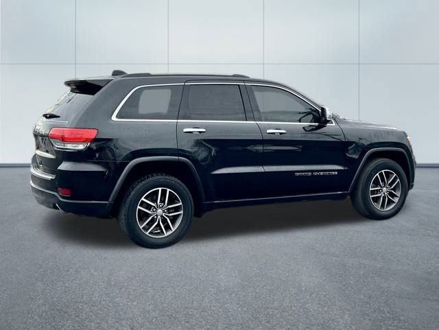 Used 2017 Jeep Grand Cherokee Limited image 17