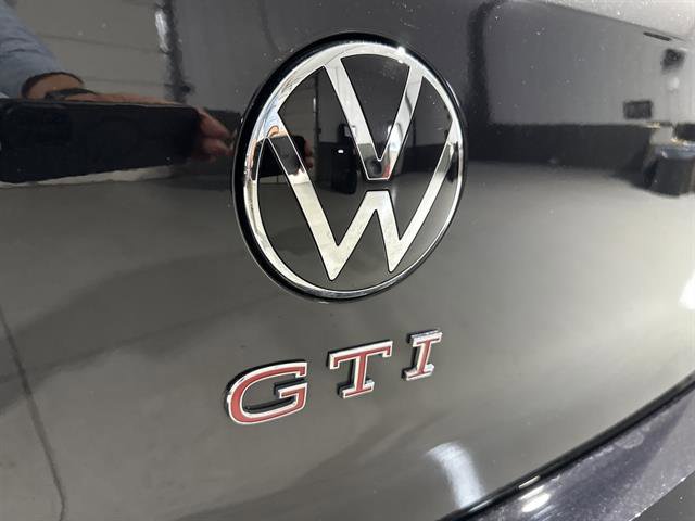 Certified 2024 Volkswagen GTI SE image 10