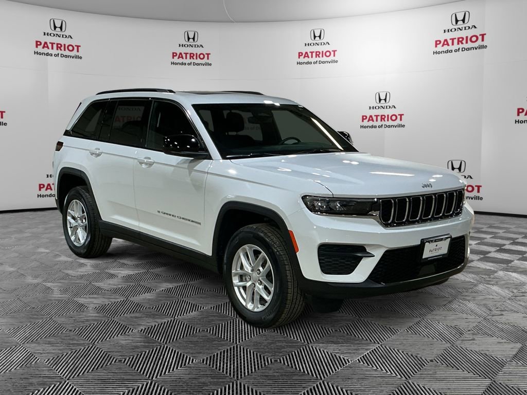 Used 2024 Jeep Grand Cherokee Laredo X w/ Luxury Tech Group I image 7