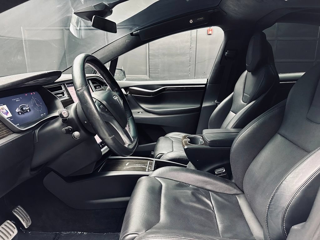 Used 2016 Tesla Model X 90D AWD/4WD image 17