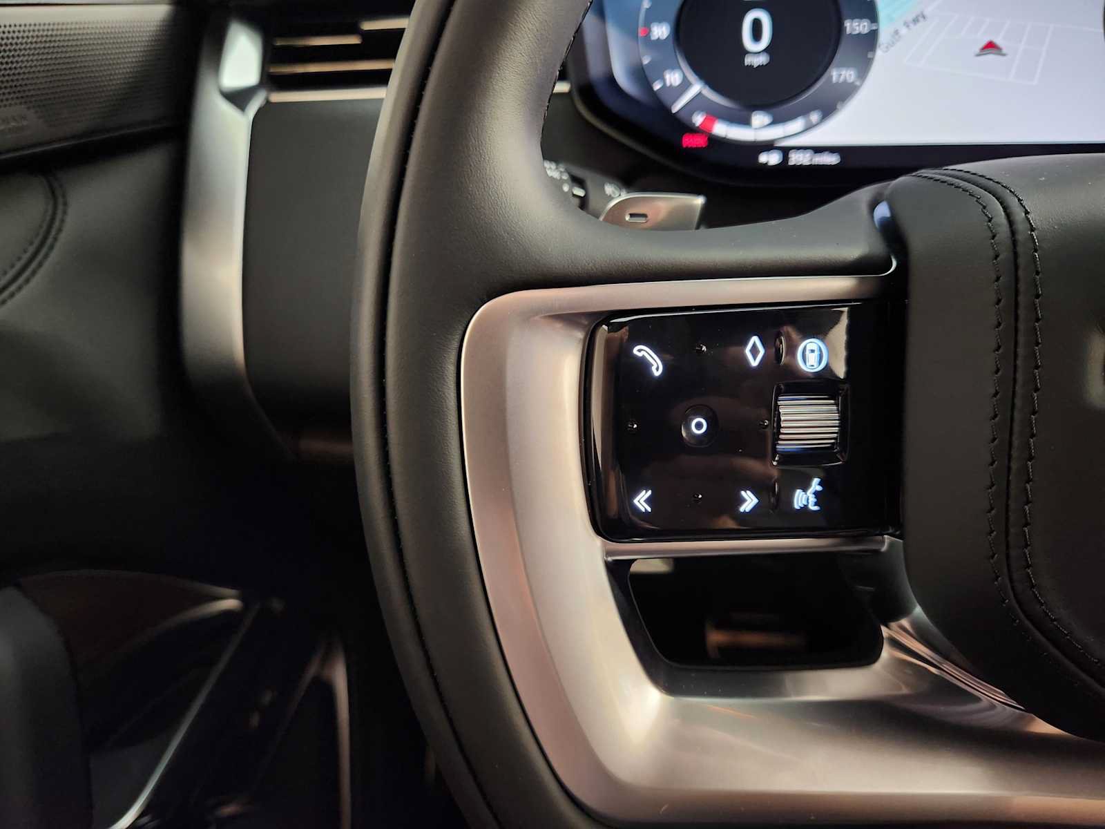 New 2026 Land Rover Range Rover SE AWD/4WD image 26