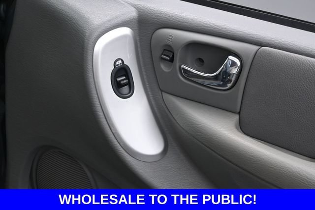 Used 2006 Dodge Grand Caravan SXT FWD image 31