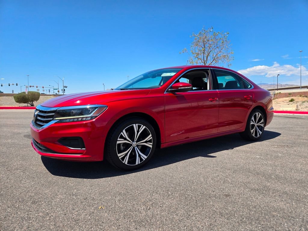Used 2020 Volkswagen Passat 2.0T SEL FWD image 3