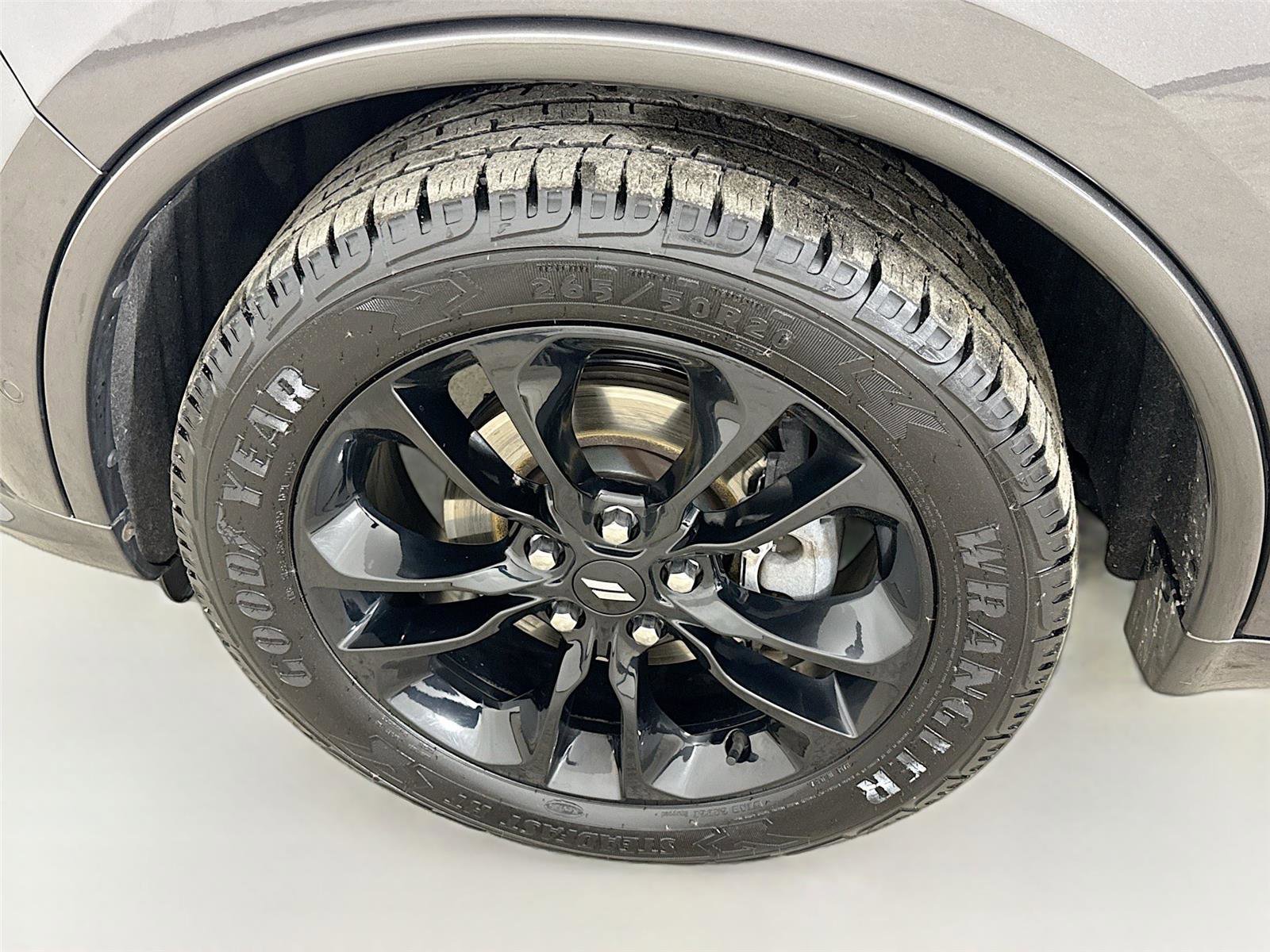 Used 2020 Dodge Durango R/T w/ Blacktop Package image 32