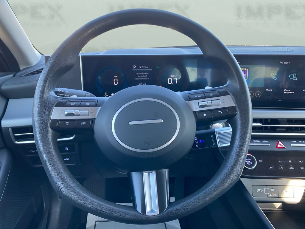 Used 2025 Hyundai Sonata SEL FWD image 12