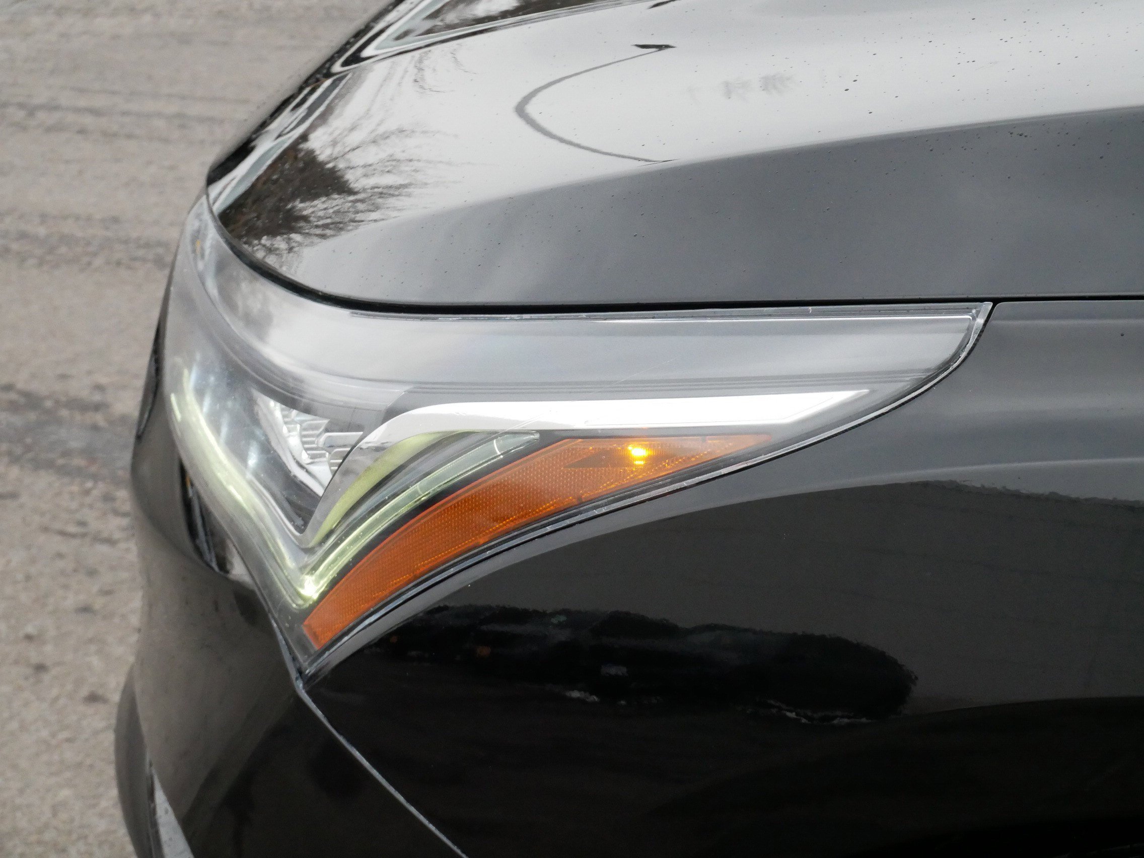 Used 2019 Acura RDX A-Spec image 16