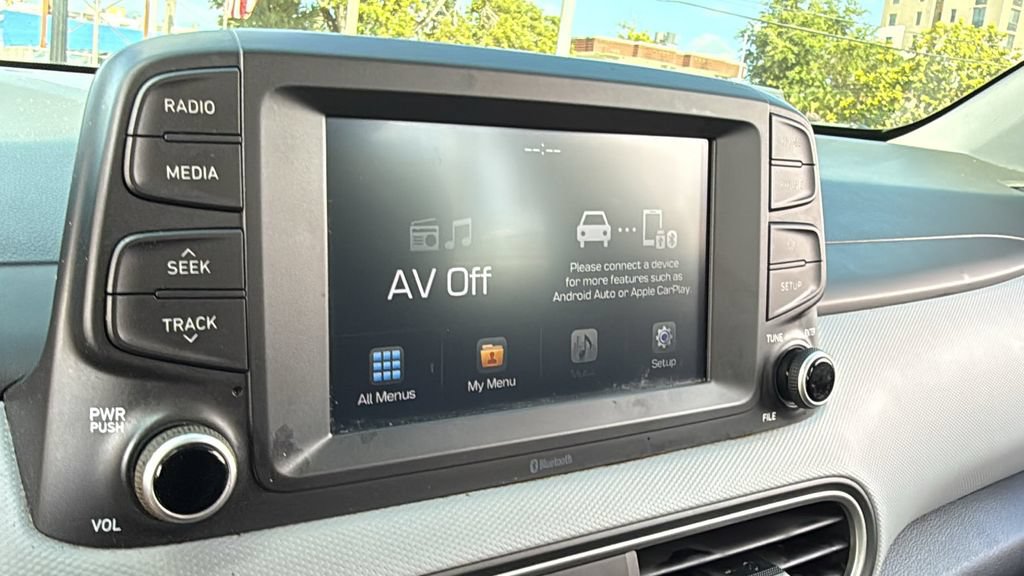 Used 2018 Hyundai Kona SE FWD image 35