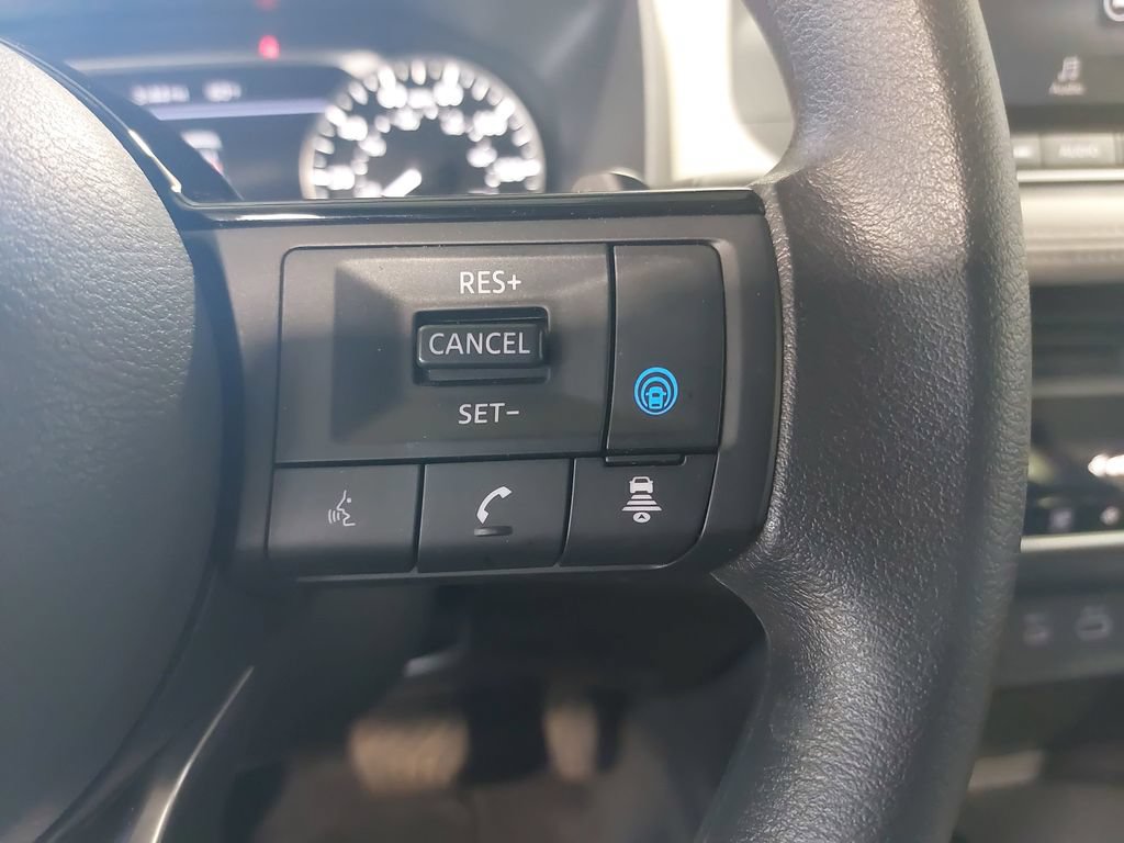 Certified 2023 Nissan Rogue SV AWD/4WD image 17