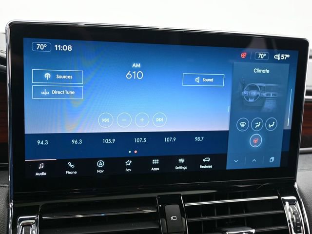 Used 2024 Lincoln Navigator Reserve image 17
