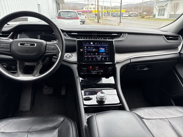 Used 2021 Jeep Grand Cherokee L Limited AWD/4WD image 17