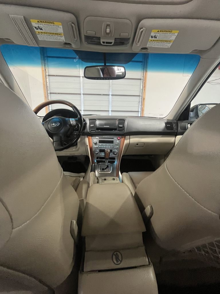 Used 2006 Subaru Outback 3.0R L.L. Bean w/ Popular Equipment Group 2B image 10