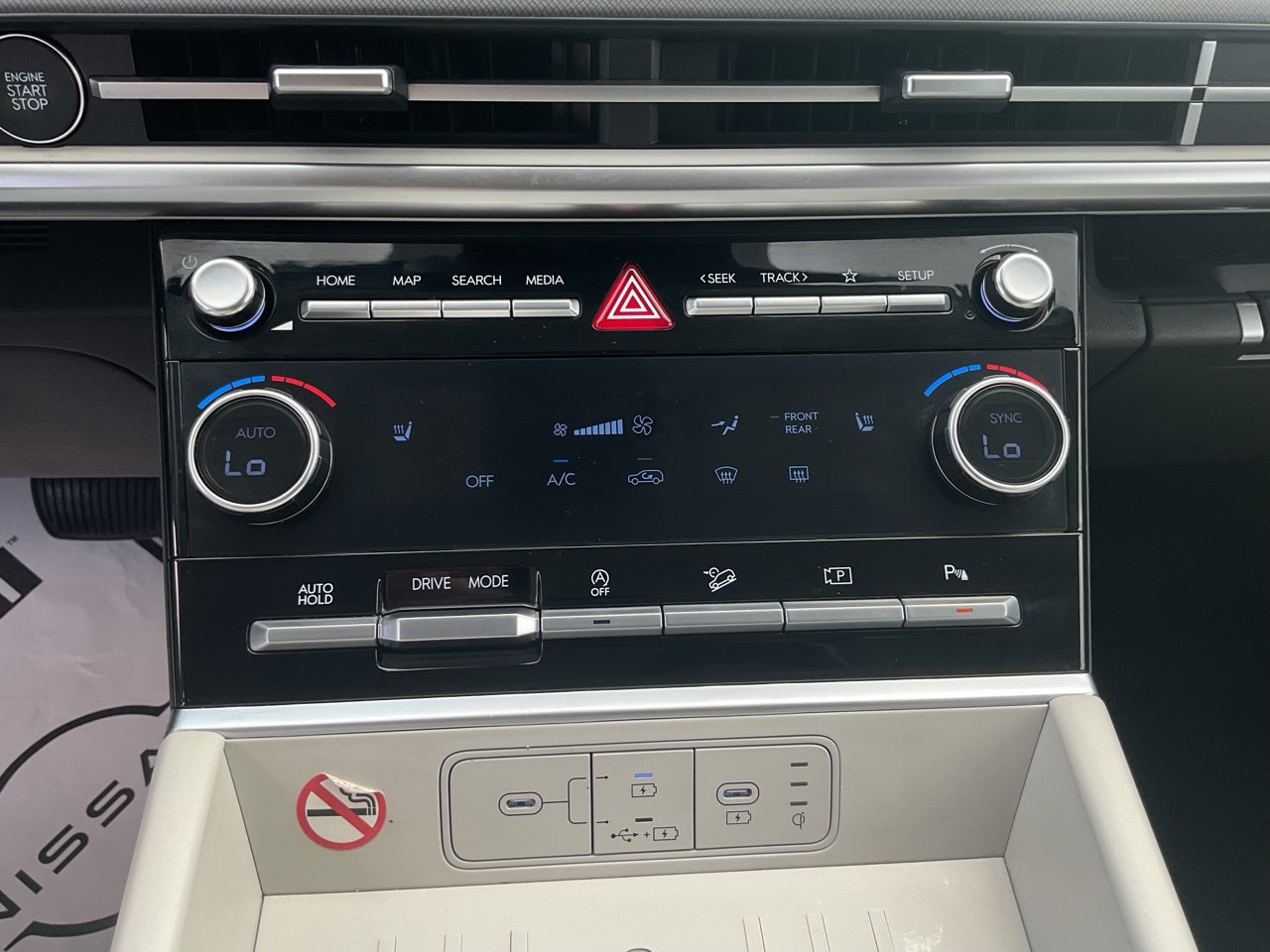 Used 2026 Hyundai Santa Fe SEL FWD image 27