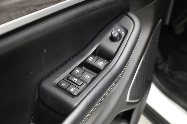 Used 2023 Jeep Grand Cherokee 4WD 4xe image 18
