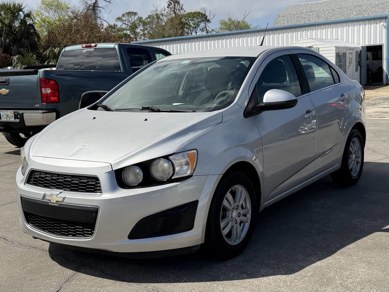 Used 2014 Chevrolet Sonic LT image 4