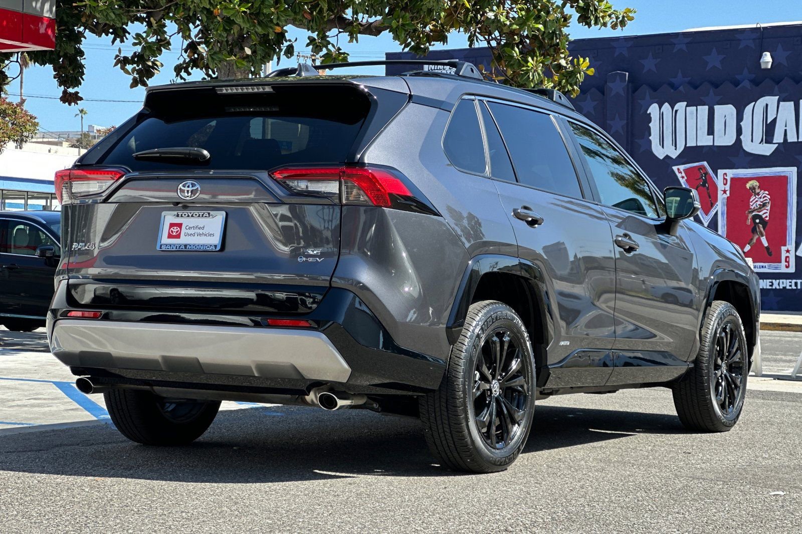 Certified 2025 Toyota RAV4 SE image 4