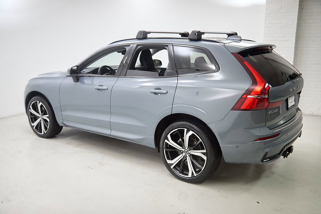 Certified 2024 Volvo XC60 B5 Ultimate w/ Protection Package Premier image 8