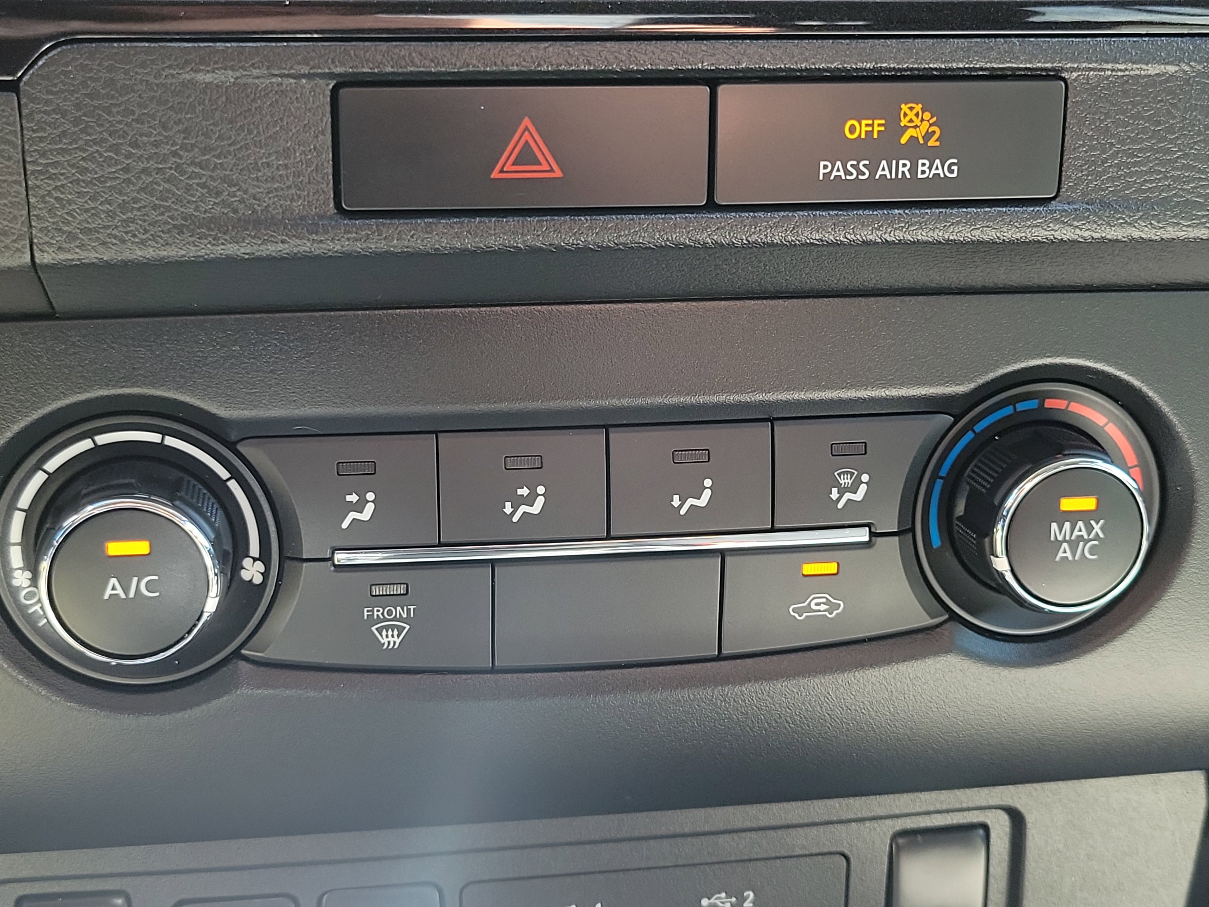 Used 2022 Nissan Frontier SV image 23