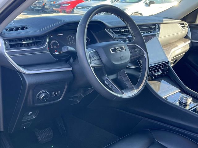 Used 2023 Jeep Grand Cherokee L Limited image 12