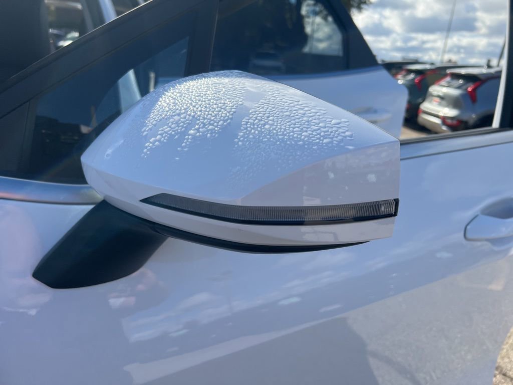 Certified 2025 Kia Sportage EX image 30