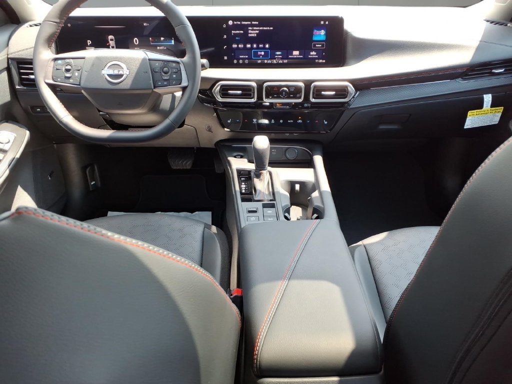 New 2026 Nissan Sentra SR w/ SR Premium Package FWD image 12