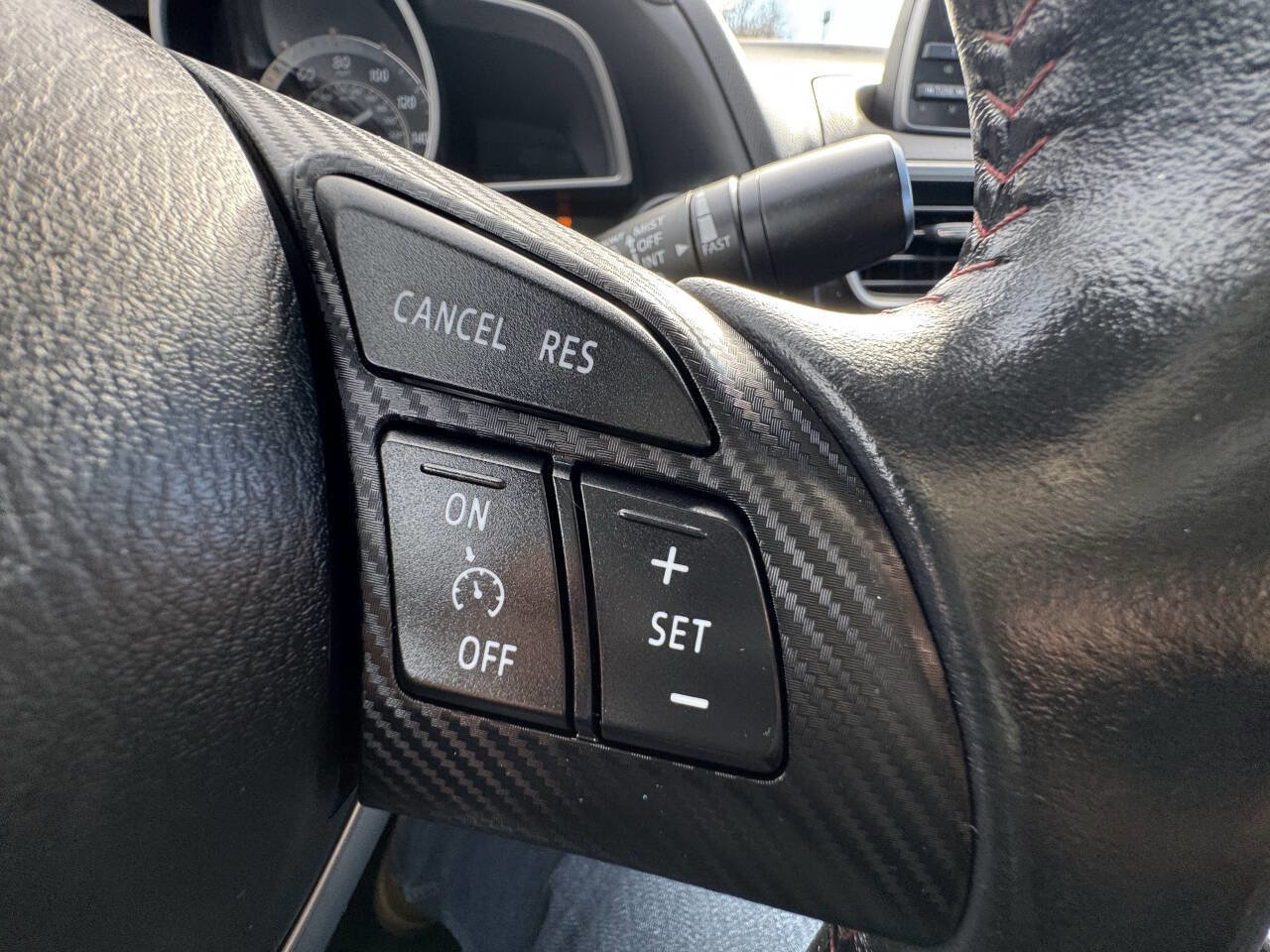 Used 2014 MAZDA MAZDA3 i Touring image 46